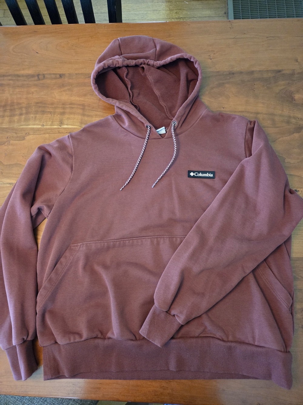 Columbia Women's Hooded Sweatshirt in Maroon Color